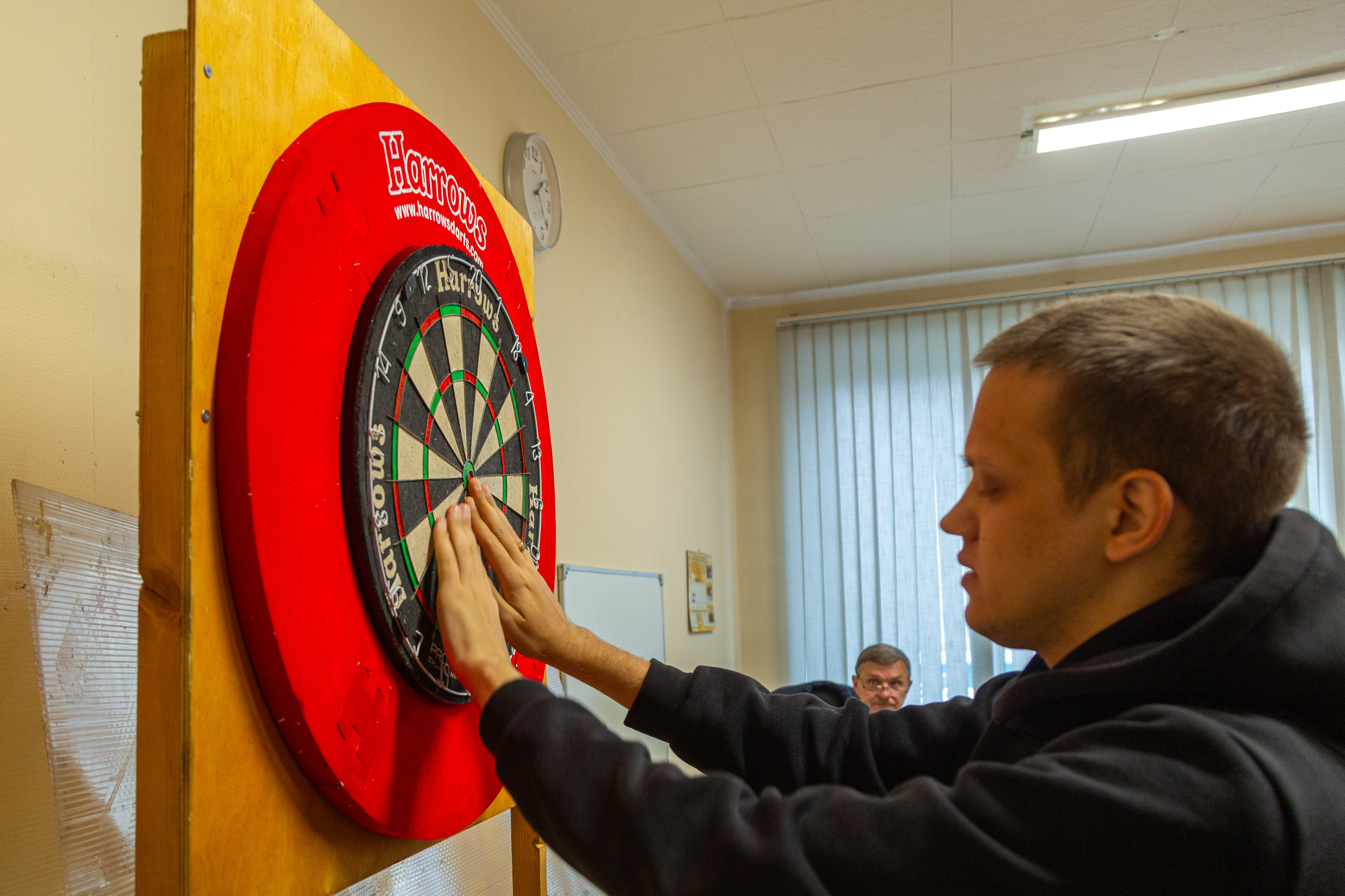 Открытый турнир по озвученному дартсу