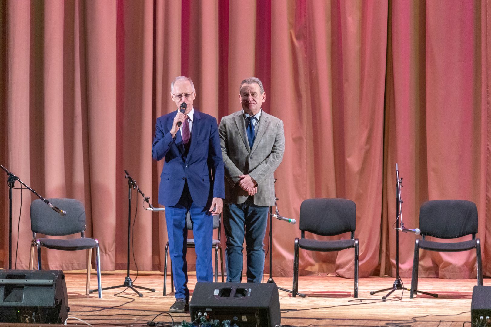 Волшебный праздник «Русское раздолье»:  как прошёл яркий концерт в КСРК ВОС